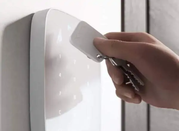 Optimal brugeroplevelse med SAFE POINT's betjeningspanel til alarmsystemer. Højteknologisk betjeningspanel fra SAFE POINT for øget sikkerhed.